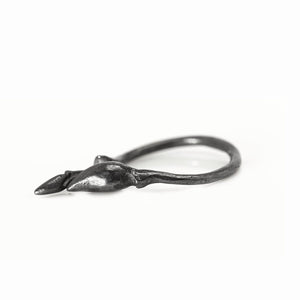The videkisse ring - oxidized Silver