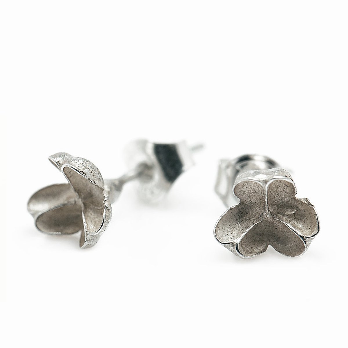 The seed capsule studs - Silver